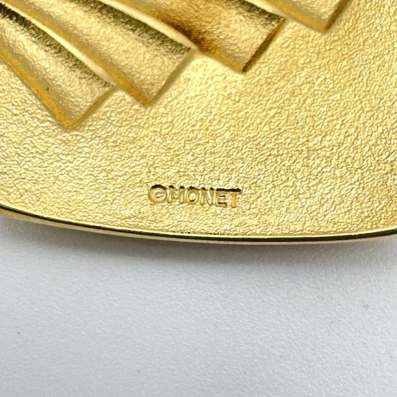 Vintage Monet Square Pierced Earrings Gold Tone Geometric Classic 80s Retro Bold - Picture 4 of 6